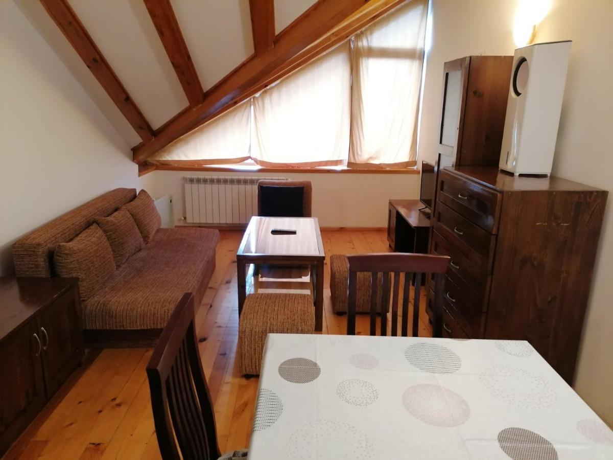 Snow Legend Private Apartments Bansko Bagian luar foto